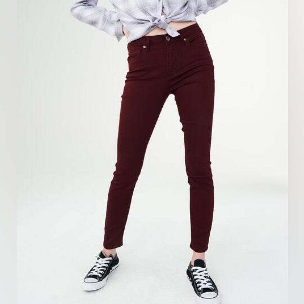 Aeropostale Burgundy high waisted jegging size 6
